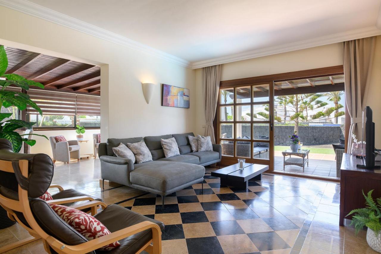 Hipoclub Villas, "Rosa" Villa Playa Blanca  Eksteriør billede